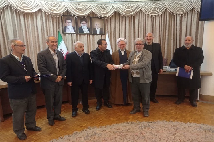 پیشکسوتان قرآن آذربایجان شرقی تجلیل شدند پیشکسوتان قرآن آذربایجان شرقی تجلیل شدند