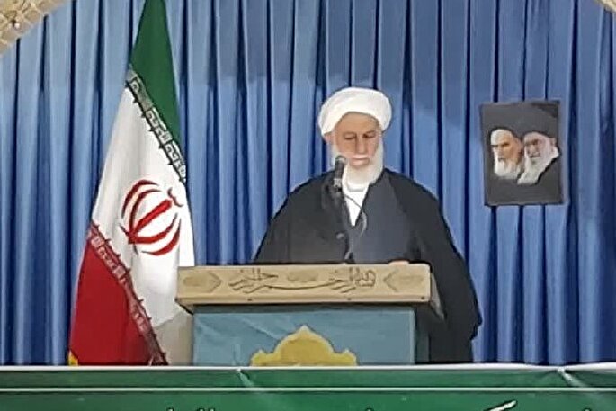 بصیرت سلاحی قوی‌تر از سلاح هسته‌ای است