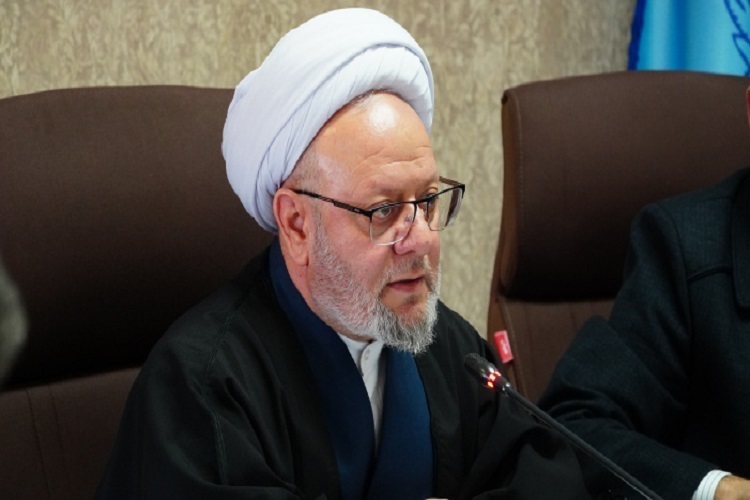 حجت الاسلام اسکندری، رئیس شورای هماهنگی تبلیغات اسلامی آذربایجان شرقی