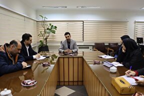 لزوم بازگویی هنرمندانه خدمات انقلاب اسلامی برای نسل جوان