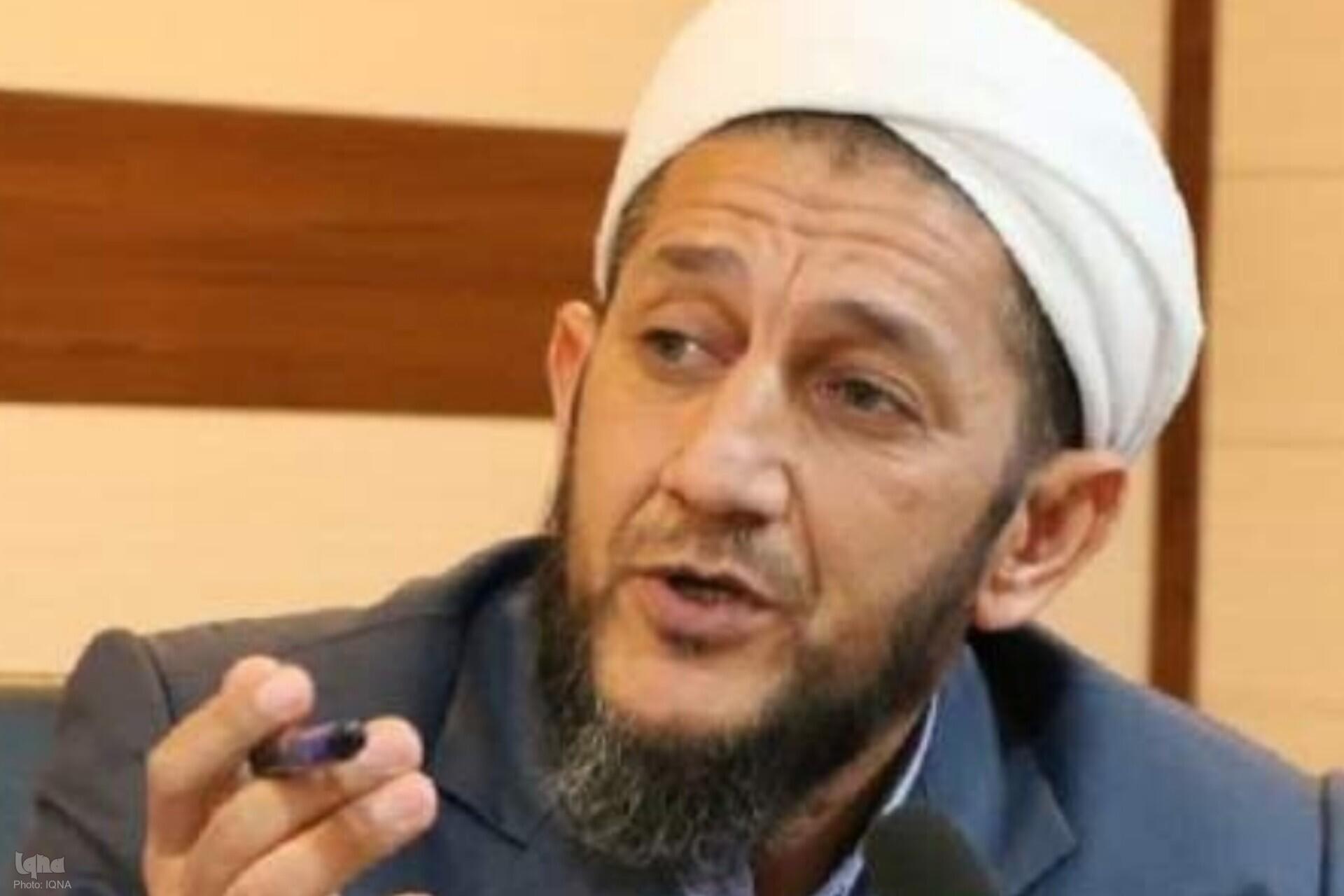 عبدالغفار آخوند قرنجیک عضو شورای فرهنگی مرکز اسلامی گلستان عبدالغفار آخوند قرنجیک عضو شورای فرهنگی مرکز اسلامی گلستان