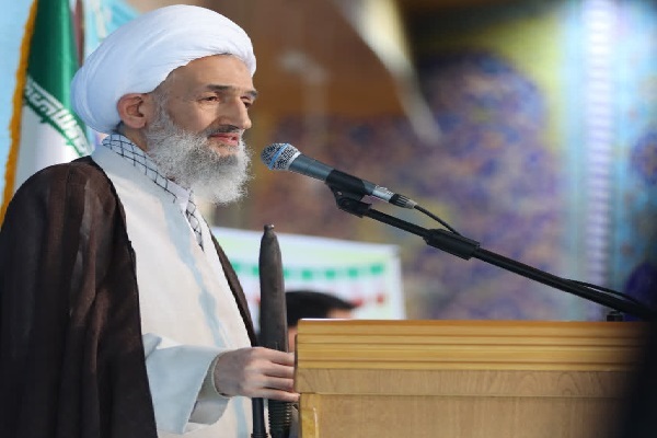 سپاه و بسیج در خط مقدم مقابله با تروریسم قرار دارند