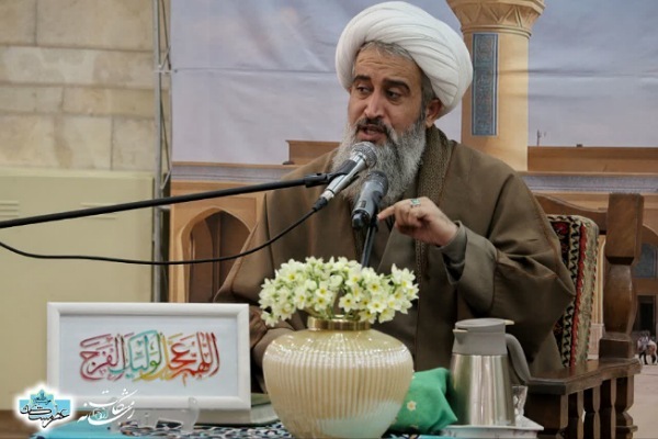 حجت الاسلام طالبی کارشناس مذهبی همدان