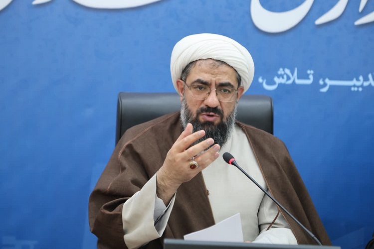 یت‌الله حبیب‌الله شعبانی موثقی امام جمعه و نماینده ولی فقیه در استان همدان،