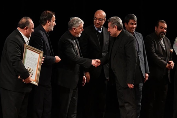 جشنواره تئاتر فجر