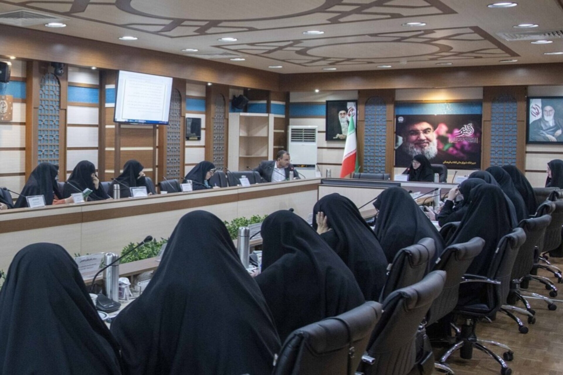 اطلاعیه شورای فرهنگی اجتماعی زنان و خانواده درباره گواهینامه موتورسیکلت بانوان اطلاعیه شورای فرهنگی اجتماعی زنان و خانواده درباره گواهینامه موتورسیکلت بانوان