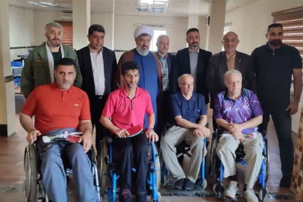 عیادت فرماندار و مسئولان بابلسر از جانبازان نخاعی ۷۰ درصد به بالا عیادت فرماندار و مسئولان بابلسر از جانبازان نخاعی ۷۰ درصد به بالا