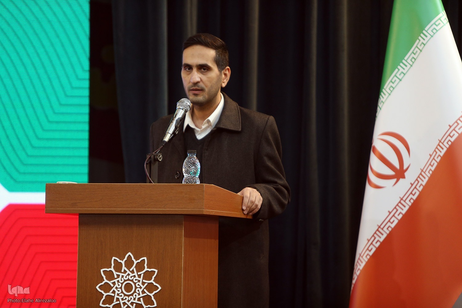 مهدی اخ‌الصنایع، شهردار منطقه ۱۰ تهران