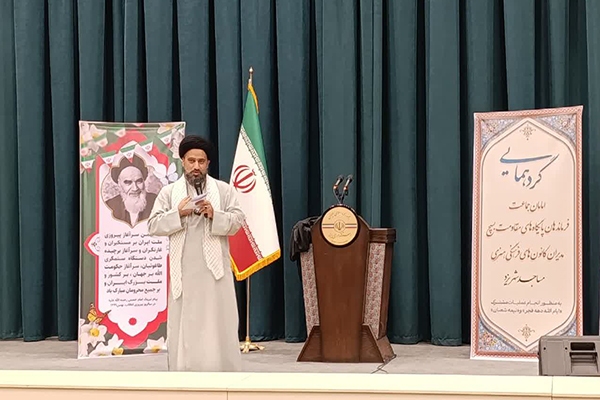 حجت الاسلام نجم الهدی، مدیر ستاد کانون های مساجد یزد حجت الاسلام نجم الهدی، مدیر ستاد کانون های مساجد یزد