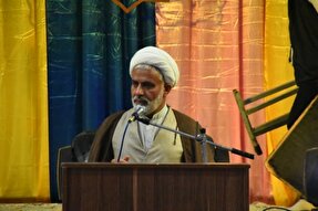 توسعه‌ با کرامت انسانی و الهام از فرهنگ امامزادگان باشد