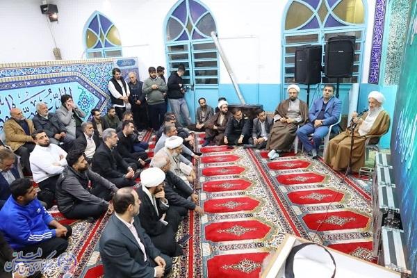 مسجد، کانون همبستگی و خدمت‌رسانی به مردم است