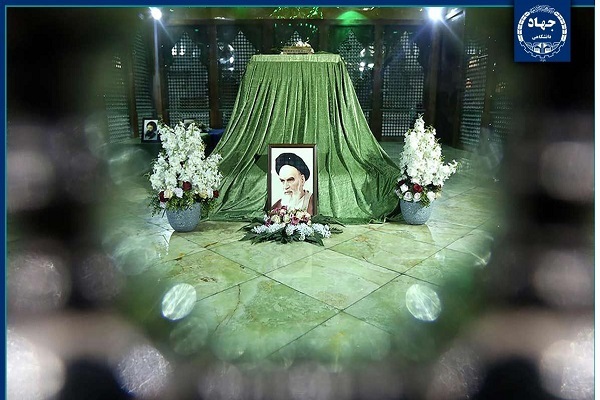 تجدید میثاق جهادگران جهاددانشگاهی با آرمان‌های امام(ره) و رهبری