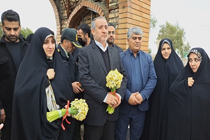 معاون رئیس‌جمهور در امور زنان و خانواده وارد خراسان‌جنوبی شد