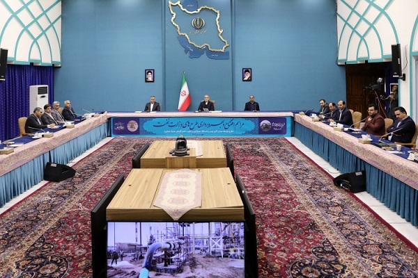 آیین بهره‌برداری دو طرح بزرگ در صنعت نفت و گاز کشور