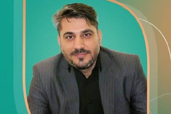 غلامرضا نعمت‌پور، مسئول دفتر انجمن سینمای جوان خرم‌آباد،