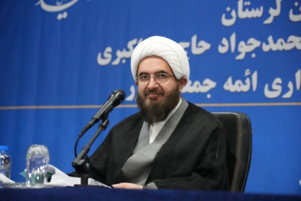 حجت‌الاسلام والمسلمین محمدجواد حاج علی‌اکبری، رئیس شورای سیاستگذاری ائمه جمعه کشور