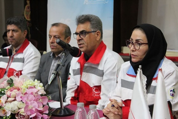 هاشمی، مدیرعامل جمعیت هلال احمر استان زنجان هاشمی، مدیرعامل جمعیت هلال احمر استان زنجان
