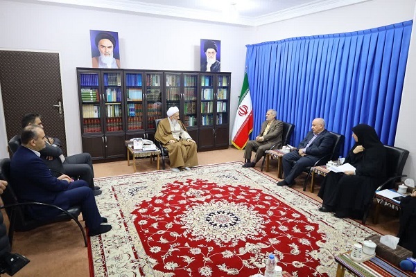 دیدار وزیر اموزش و پرورش با نماینده ولی فقیه در مازندران