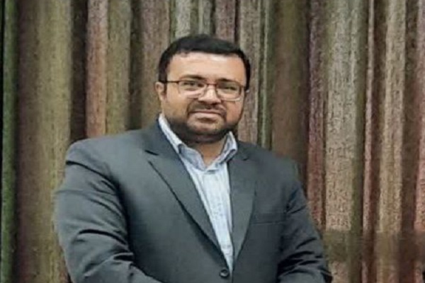 وحید پاشایی عضو هیئت علمی دانشگاه بوعلی سینا