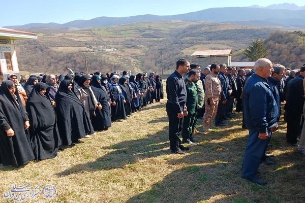 وداع مردم جورجاده با آخرین مادر شهید  روستای جورجاده