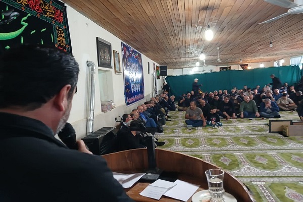 آیین گرامیداشت مادر بسیجی شهید اسفندیار سلمانی در جورجاده ساری