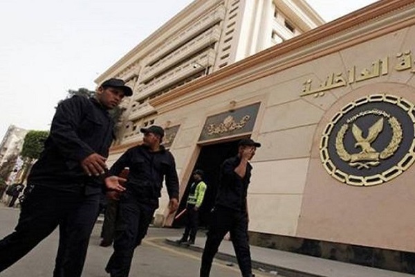 بازداشت مبلغ مصری توهین‌کننده به والدین پیامبر(ص)