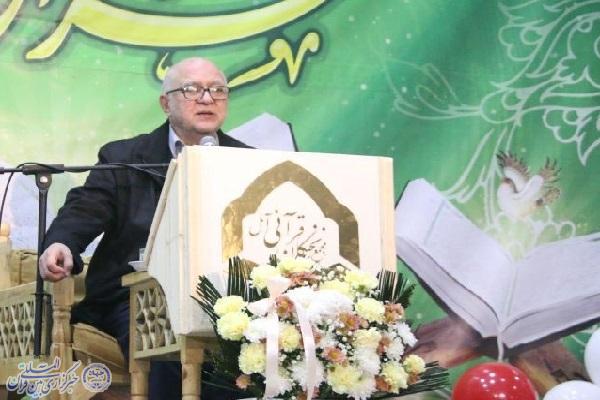 درخشش نغمه‌های وحی در آمل؛ آیین باشکوه چهارمین سالگرد تأسیس مجمع نخبگان قرآنی برگزار شد