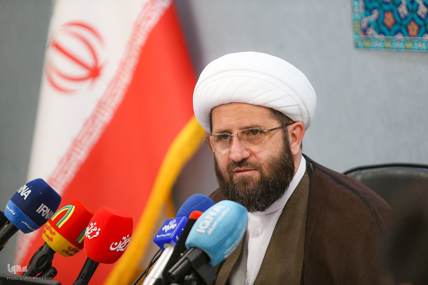 ۹۰ درصد مساجد آسیب‌دیده، آماده اقامه نماز در ماه رمضان شدند