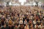 اقامه روزانه نماز‌های جماعت با حضور ۲۰۰ هزار نفر در حرم رضوی