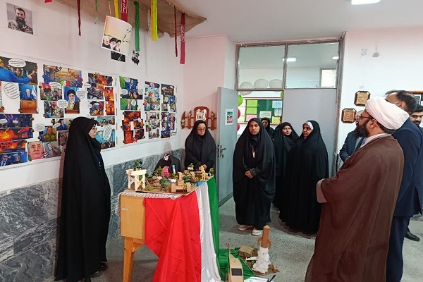 برگزاری «مدرسه انقلاب» در مدارس شهرستان دورود