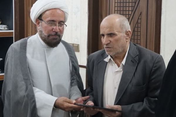 تجلیل از پیشکسوت قرآنی شهر مجومرد