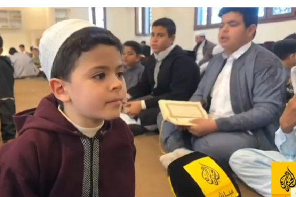 لوح چوبی و قلم؛ میراث ماندگار «سرزمین یک میلیون حافظ قرآن» + فیلم