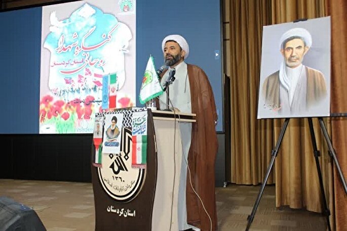 ترویج فرهنگ ایثار عامل اصلی مقاومت و تضمین امنیت کشور است