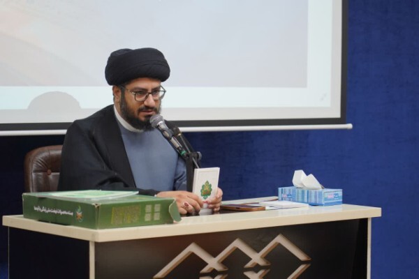حجت‌الاسلام سید حسین شاهرخی، رئیس اداره تبلیغات اسلامی خرم‌آبادد