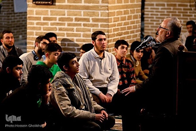 نقش مؤثر هیئت‌ امنا در جذب نسل جوان به مساجد