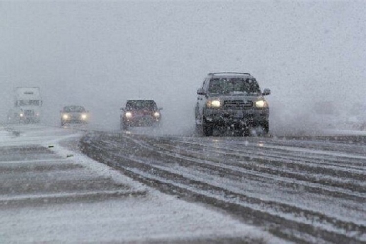 بارش برف، محورهای آذربایجان شرقی بارش برف، محورهای آذربایجان شرقی