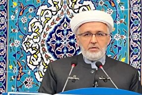 تهدید رهبر ایران نشانه‌ آشکار شکست استکبار جهانی است