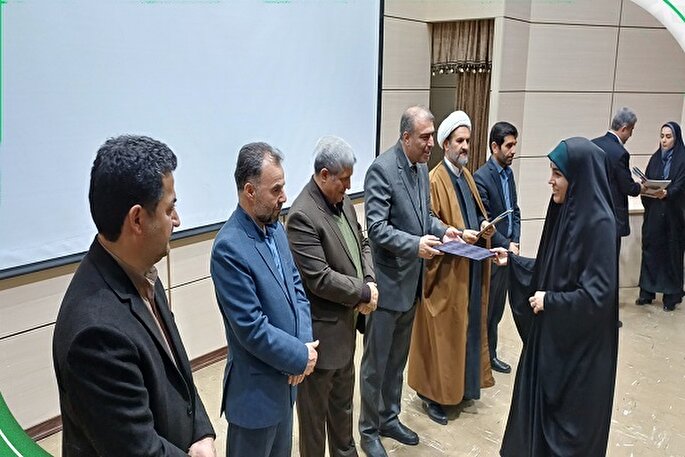 هفتمین اجلاسیه نماز دانش‌آموزی در کردستان برگزار شد