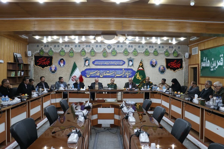 نشست مدیران شهری شیراز با فرمانده سپاه فجر فارس
