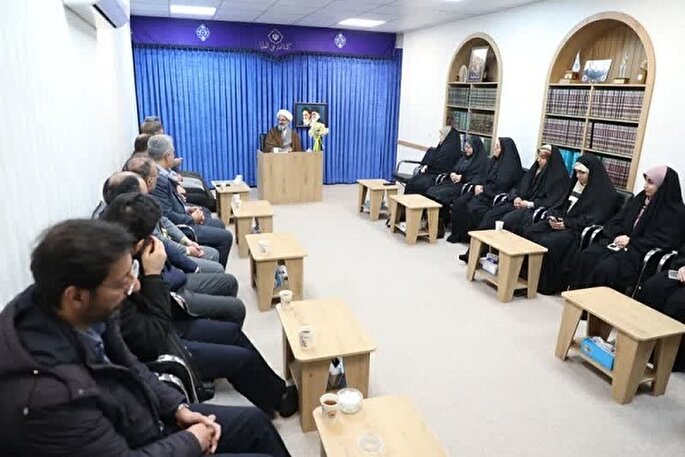 حضرت عباس(ع) نقطه اوج و مصداق تمام ولایتمداری است