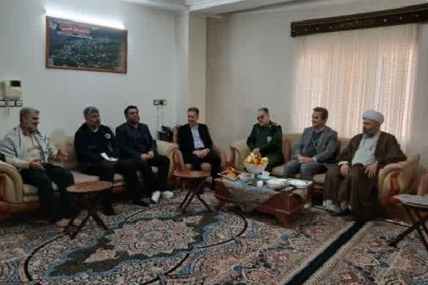 ارسالی //دیدار مسئولان شهرستان نور با جانباز سرافراز جنگ تحمیلی