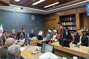 جنایات خاندان منحوس پهلوی به درستی برای نسل جوان بیان شود