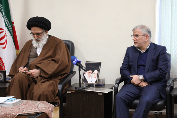 فرهنگ ایرانی- اسلامی در متن زندگی مردم جاری شود