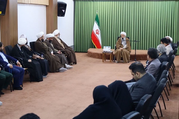 لزوم جدیت در برگزاری جشنهای مهدوی به شکرانه عنایات امام زمان (عج) لزوم جدیت در برگزاری جشنهای مهدوی به شکرانه عنایات امام زمان (عج)