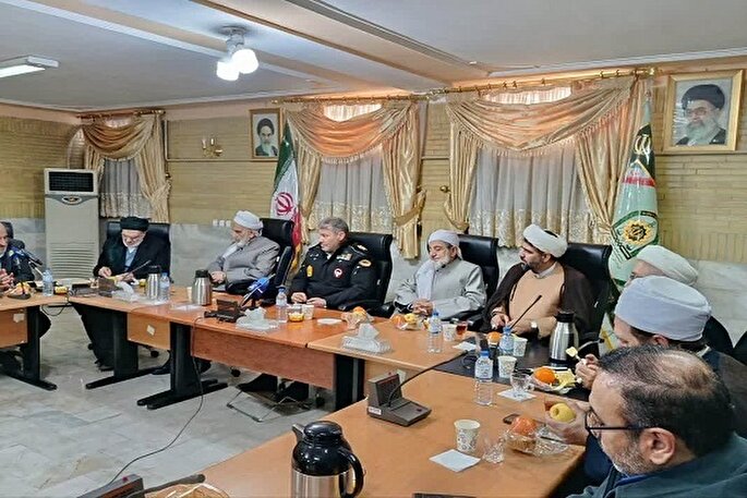 نیروی انتظامی مجموعه‌ای مردمی در متن جامعه است