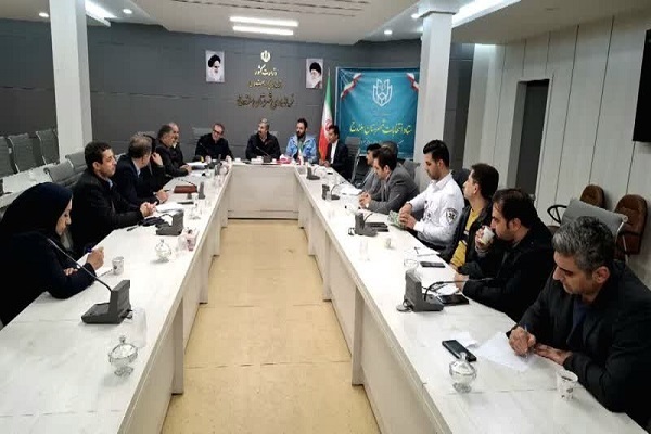 جلسه ستاد اجرایی خدمات‌سفر شهرستان سنندج ویژه نوروز