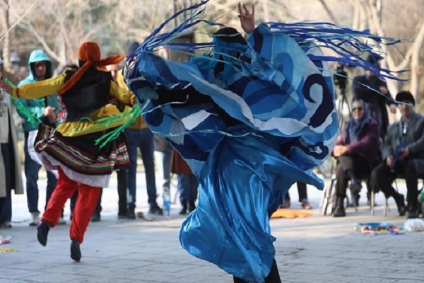 لطفا و حتما چهارشنبه 8 بهمن برگزار شود///// تئاتر یعنی بازتاب امید و امیدآفریی تعطیل بردار نیست + صوت