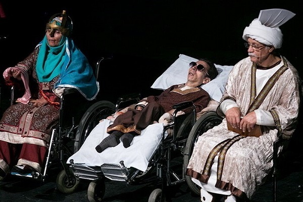 ارسالی/// اجرای 19 اثر در روز هفتم جشنواره تئاتر فجر/آغاز هنرنمایی معلولان