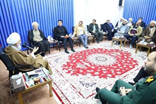 مسجد کانون قدرت جامعه، باید حفظ شود