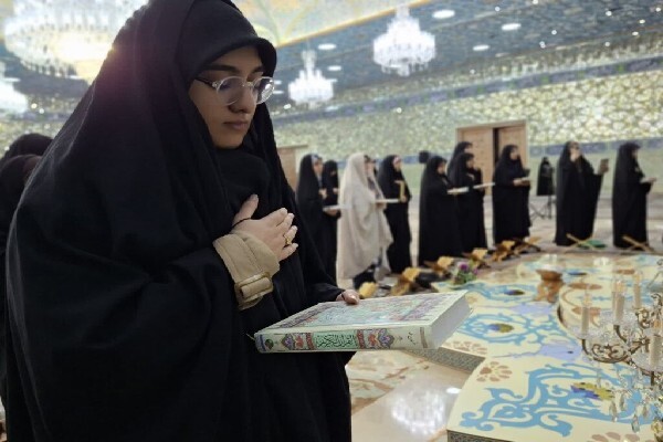 ماه رمضان؛ فرصت بستن راه‌های نفوذ شیطان با دعا و سجده